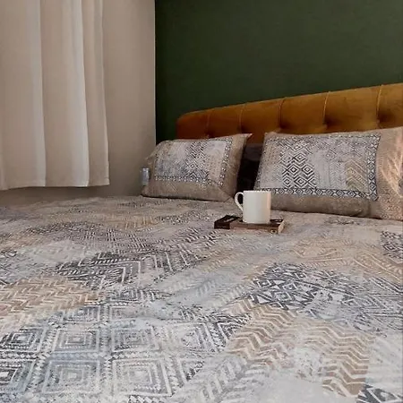 아파트 Apartman Pauza *